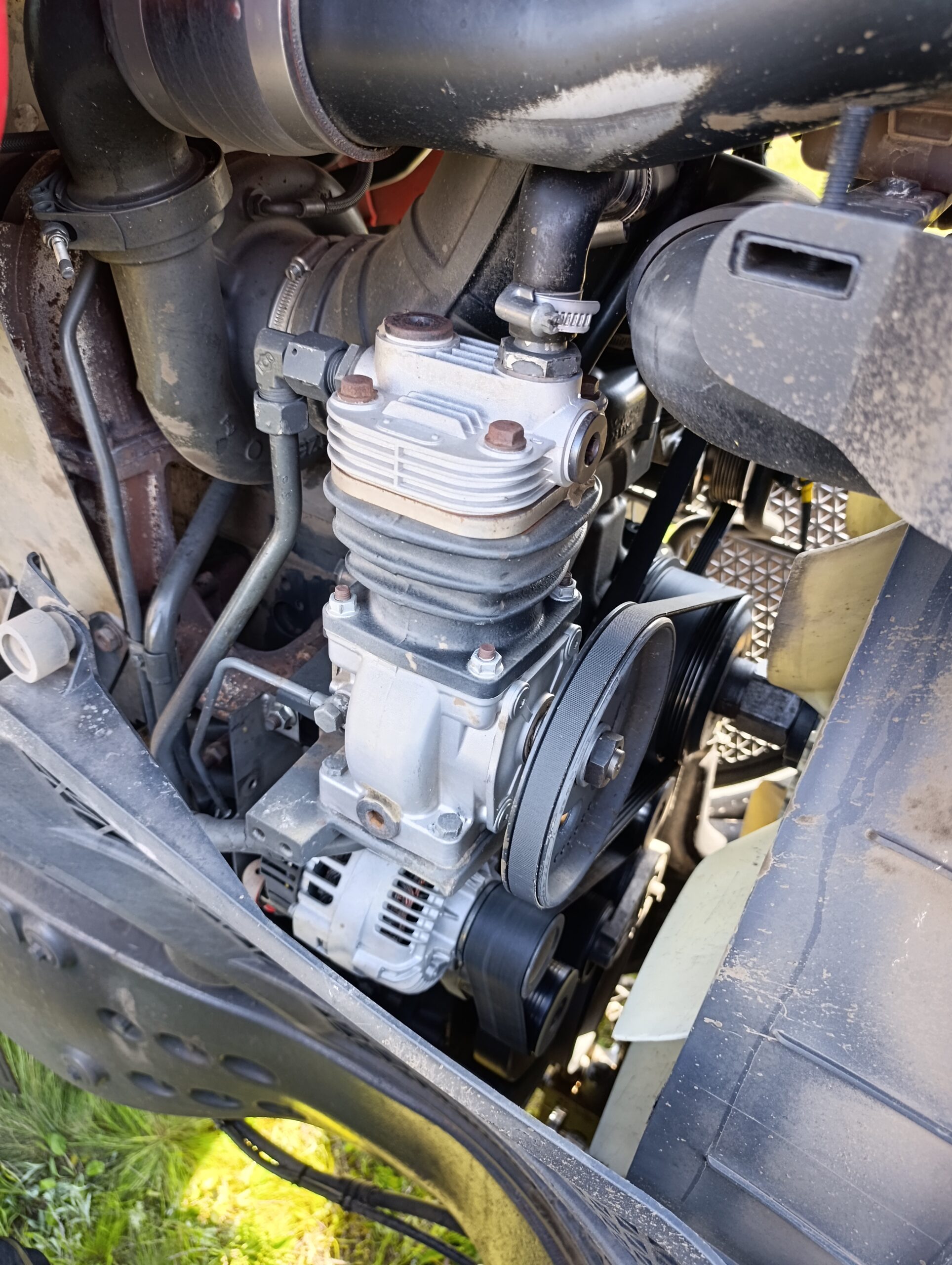 Трактор Massey Ferguson MF 8737 (Месси Фергюсон МФ) 2021 г.в. 6981 м/ч — изображение 28