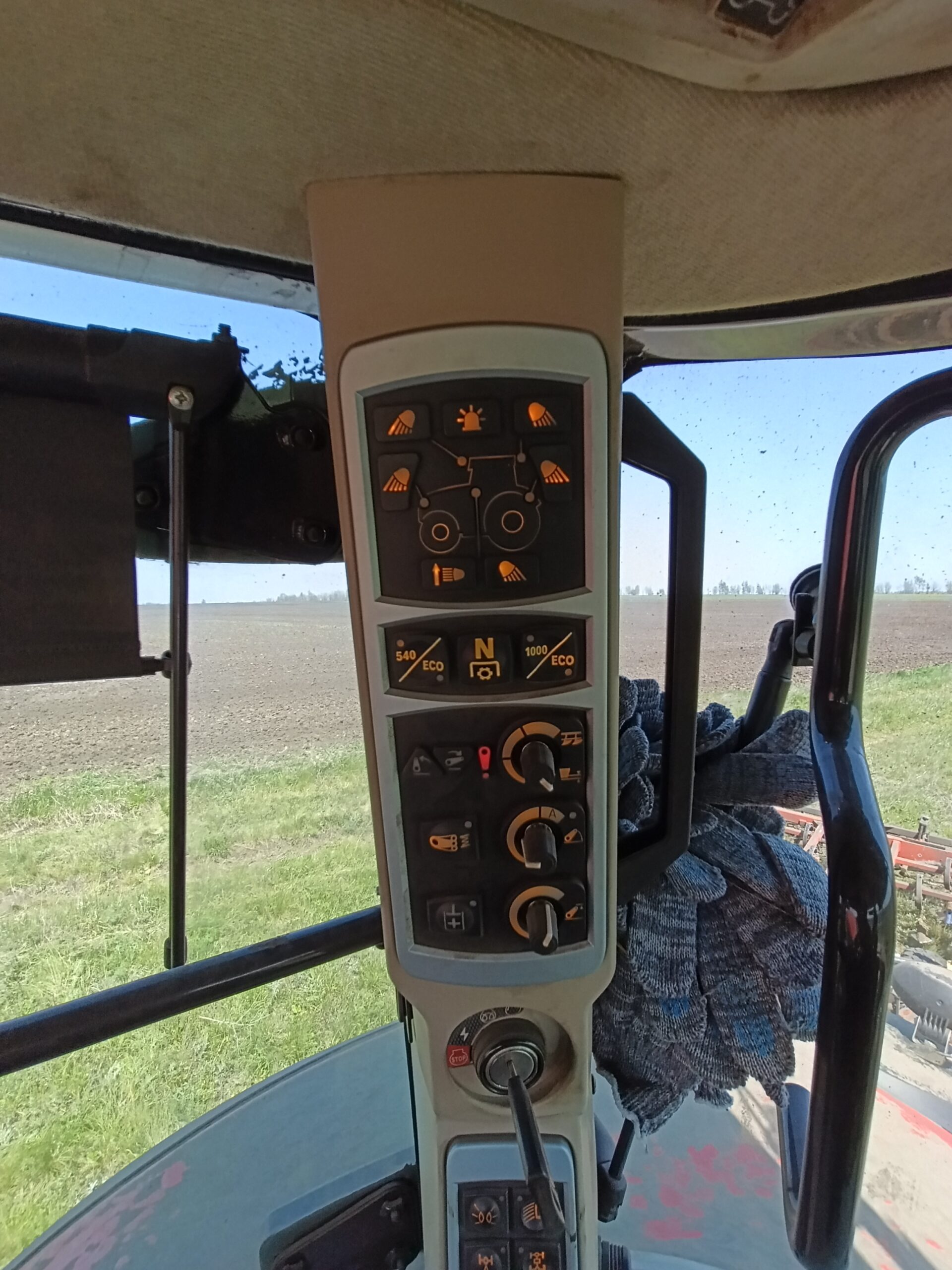 Трактор Massey Ferguson MF 8737 (Месси Фергюсон МФ) 2021 г.в. 6981 м/ч — изображение 37